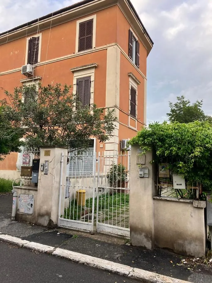 Casa Di Vivi, Comoda Per Il Centro, Il Vaticano Ed Il Gemelli Rom
